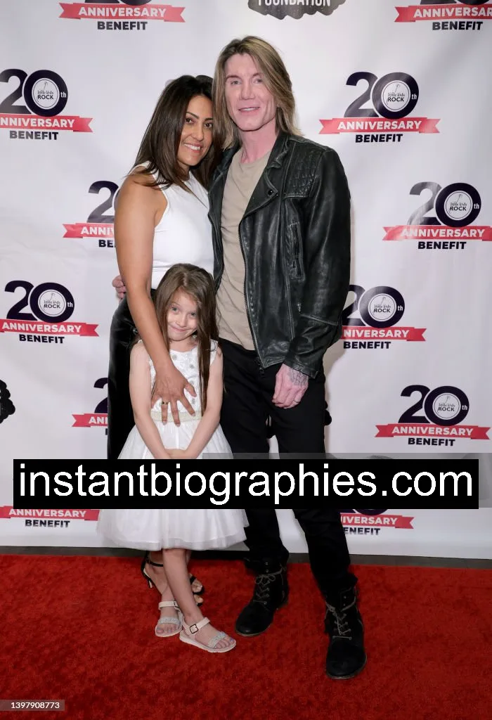 Melina Gallo: Wife of John Rzeznik, Fame, Family, Career, Hobbies, Facts, Net Worth and More